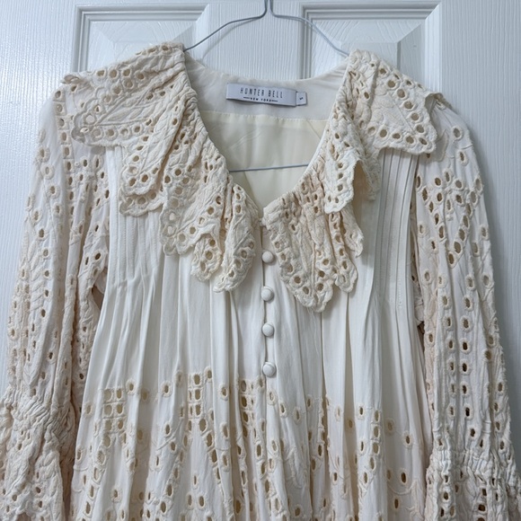 Hunter Bell Dress - Picture 3 of 3